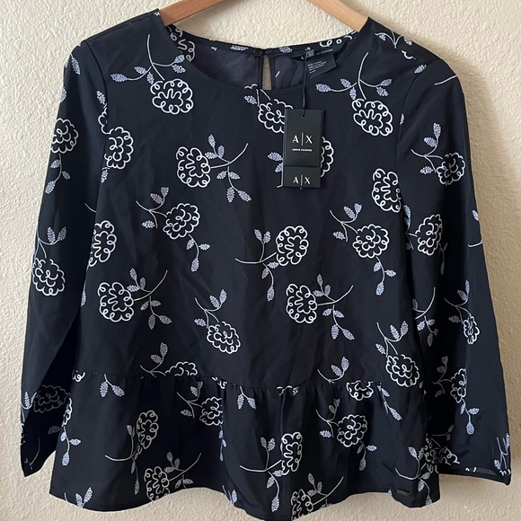 A|X Armani Exchange DEEP KEYHOLE-BACK BLOUSE - Picture 14 of 15